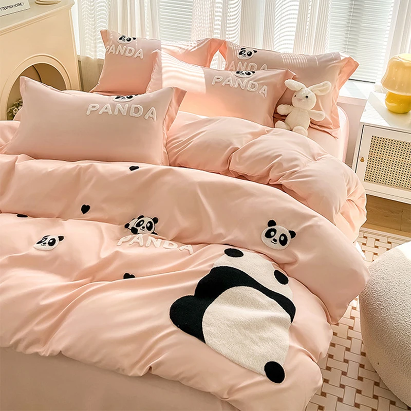 Home Textiles Towel Set - ชุดเครื่องนอนปักลายแพนด้าสไตล์เกาหลี ผ้าปูที่นอนลายการ์ตูน นุ่มสบายผิว ชุดเครื่องนอนสำหรับห้องนอน ให้ความสบาย ผ้าปูที่นอนคู่สำหรับบ้าน